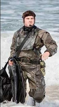 US Navy CPO Nicholas Checque: Navy Cross Recipient