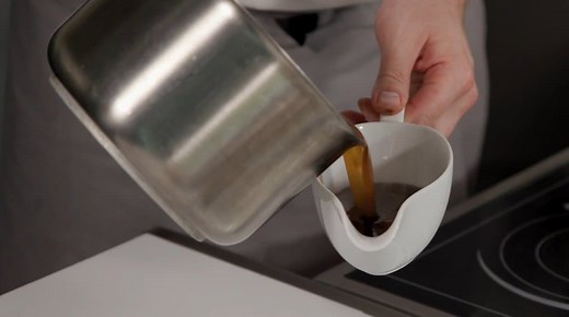 Jerk Gravy: A simple yet intense flavored Jamaican gravy Recipe