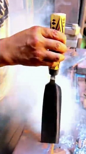 Wood cutter handle hot mounting- Good tools and machinery make work easy