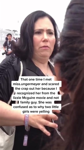 Alex Borstein in Lizzie McGuire as Miss Ungermeyer