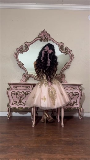 Melissa (FURNITURE FLIPS) on Instagram: "Dream vanity 💕 #coquette #furniture #rococo #princess #diy"