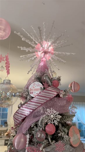 🪄💫 Obsessulated with Glinda’s Wand Much? Top Your Tree with a 3D Printed Wand