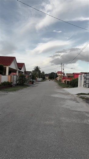 Discover the Beauty of Malaysia's Women