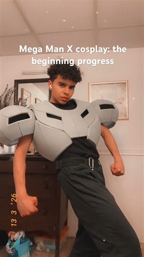 Here’s the beginning of my new mega man project. #megamangames #megaman #cosplayer #capcom #cosplay