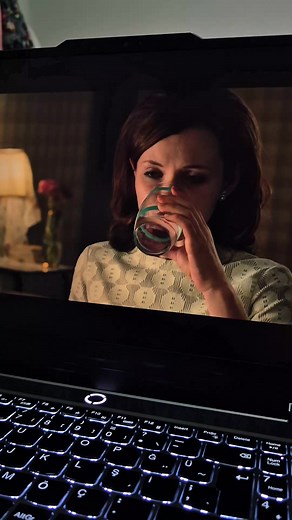 Kader ve Seçim: Legend Filmi Üzerine Derinlemesine Bir Bakış