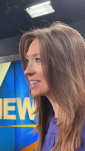 Plot twist: Sierra rolls prompter for me #prompterchallenge... #Shorts #taylortrache