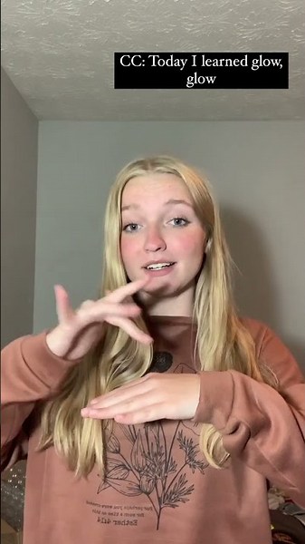Glow in ASL (Not a teacher) #americansignlanguage #asl #educational #learninglanguages #signlanguage