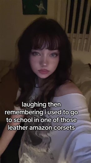 Hilarious Middle School Memory: Wearing Corset to School