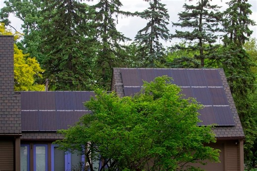 Solar panel group buys spread across Michigan as residents band together for discounts