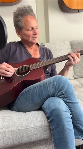 Thank you for all the love on @songexploder. And a special thank you @hrishikeshhirway for having us. | Lindsey Buckingham