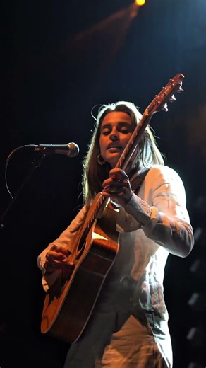 Bringing flamenco BACK 💃 #music #guitar