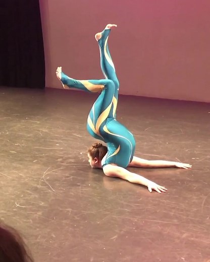 Extreme Flexibility Yoga Girl: Throwback Contortion Challenge