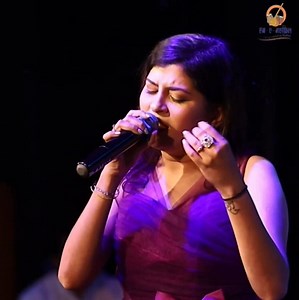 Jiya Jale Jaan Jale Naino Tale Dhua Uthe | Savani Ravindra | Mere Geet | Rang E Mehfil | Rang E Mehfil #newrelease #fblifestyle #love #song #viral #post #music #video All credit goes to rightful owners none of the clip belongs to this page. | Mere Geet