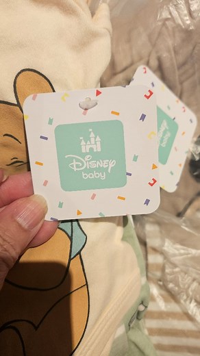When our Disney baby clothes arrive just in time ❤️. These are all brand new with different characters. Kainga ko etau vala pepe Disney fo'ou 'eni 'e ata kotoa he aho Pulelulu 18 'o Sune. Check this out!! #popos | Popos Fabric