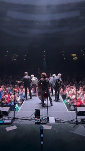 NYE 2025! @harrahscherokeecenteravl Huge thanks to the pride of North Carolina @theavettbrothers for having us out tonight. | The Infamous Stringdusters