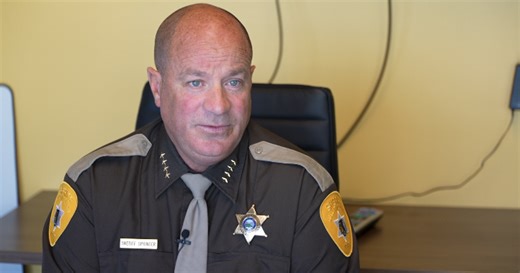 Popular artist’s surprise pop-up concert thrills fans but raises safety concerns for Law Enforcement