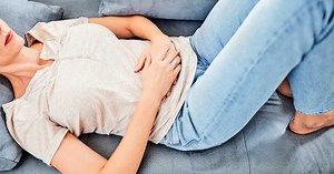 Ventre plat : 10 conseils d'un gastro-entérologue pour lutter contre les ballonnements