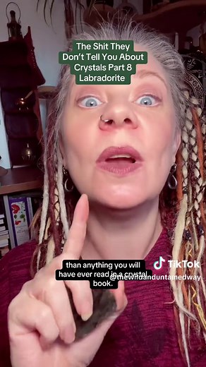 Labradorite: Unlocking Psychic Awakening and Protection