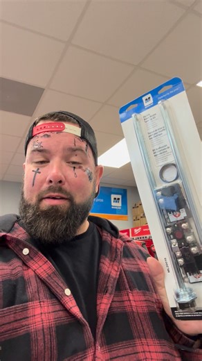 From country hits to clean fittings — Jelly Roll (aka Justin Bright) and the Mainline Plumbers Tune-Up Kit hit all the right notes at Hajoca Nashville this Halloween. 🎤💧 | Mainline