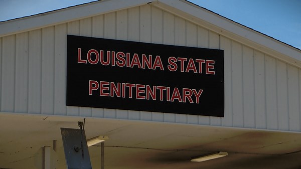 1 charged after fight leads to stabbing death of inmate at Angola
