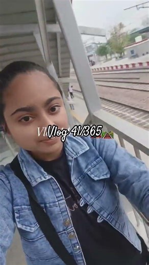 vlog 41/365 train ride vlog #minivlog #shortsfeed #comedy #vlog #travelvlog #vlogger