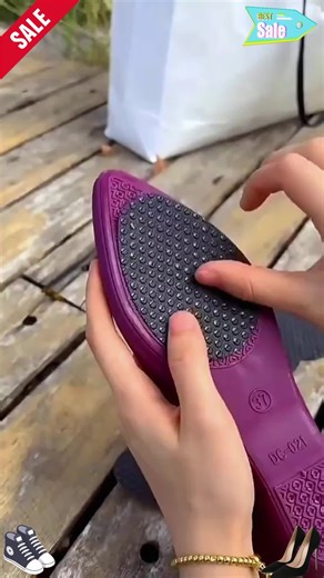 Sol Sepatu Ajaib untuk Lantai Basah