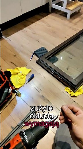 Drzwi balkonowe ciężko się zamykają? ❌ Nie wymieniaj — napraw to szybciej i taniej