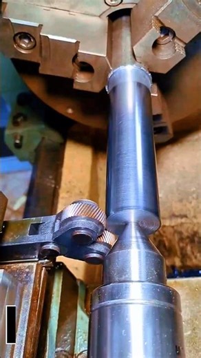 Precision Knurling Process on a Lathe Machine 🔩