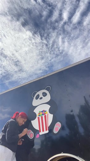 44K views · 1.4K reactions | Food truck, logo work ✨ I can paint anything 爛 S/O to Oh Boy Kettle Corn #foodtruck #foodtruckdesign #foodtrucklife #foodtrailer #foodtrailerdesign | Lauren Jones | Facebook