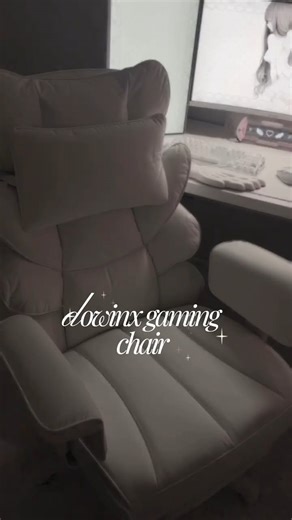 Dowinx EU on Instagram: ""Like sitting on a cloud ☁️💺 — this gaming chair wraps you in softness and comfort like nothing else. Definitely my favorite gaming chair!! Perfect for long hours of gaming or work without ever feeling tired. #dowinx #dowinxgamingchair #valentinesday #valentinesdaygift #valentine #ValentineSale #games #pcgamer #pcgaming #setup #setupgaming"