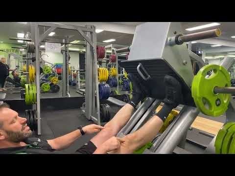 45˚ Degree Leg Press