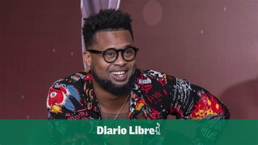 Lápiz Conciente celebra su cumpleaños 42 con el lanzamiento de su álbum "Azul blanco y rojo"