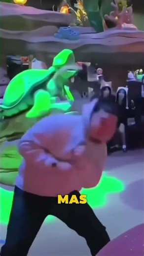 ESSE CARA TEM REFLEXOS DIVINO!
