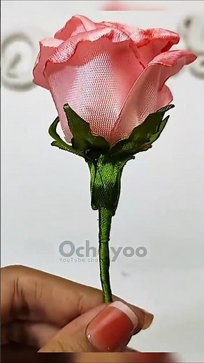ribbon roses #diy #craft #handmade #ribbonflowers #satinribbonflowers #tutorial #flowermaking