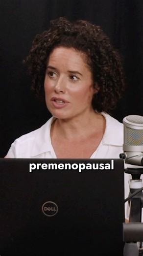 Why fat distribution changes during menopause and what you can do about it 👇 As we age, our body shape naturally changes. According to our research it’s your hormones, not ageing itself that is the main contributor (PMID: 36270905). This means that there are changes you can make, such as taking HRT if appropriate, that could directly impact your fat distribution. Today’s podcast guest, Professor Debbie Clegg is an expert on the impact of hormonal and chromosomal differences on our long term ris