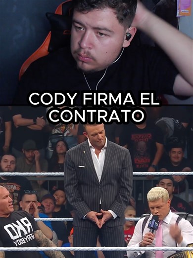 CODY FIRMA EL CONTRATO #smackdown #wwe #RAW #wrestlemania #wrestletok #wrestling #AAA #wrestlingtiktok #luchalibre #fyp #reaccion #reacciones #codyrhodes #randyorton