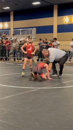 2.8K views · 17 reactions | Kaedyn Hine Vs R. Johnson Freakshow RND of 16 10u 65lbs | A1 UTV | Facebook