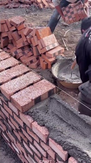 INSANE Sync! Tacit Bricklayers Lay Bricks Like a Well-Oiled Machine!