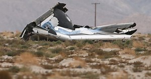 Virgin Galactic's SpaceShipTwo Crashes: 1 Dead, 1 Injured