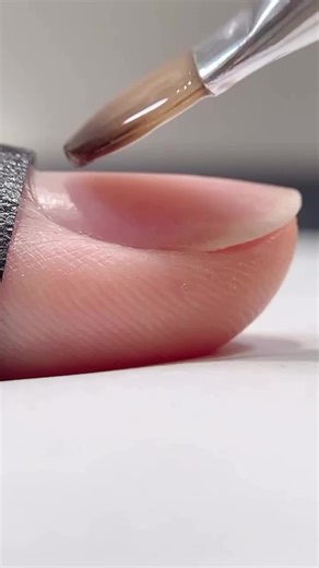 Orden Correcto para Preparar Uñas Acrílicas