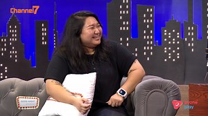 99K views · 3.4K reactions | ပါပါး ဂစ်တာတီးတဲ့ ပုံစံကို...