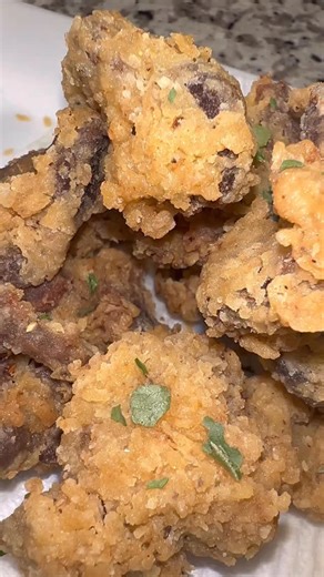 Flashback to me cooking chicken gizzards! Do you eat them? #chefkarter #gizzards | Chef Karter
