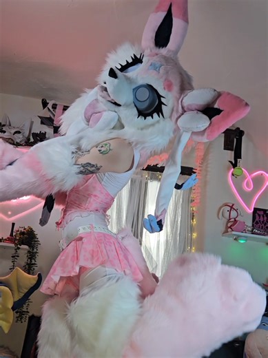 Sylveon Fursuit Cosplay Reveal