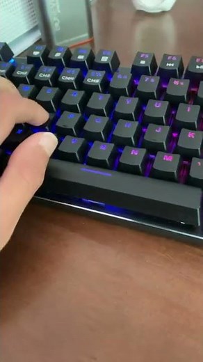 30$ Blue switch keyboard sound test