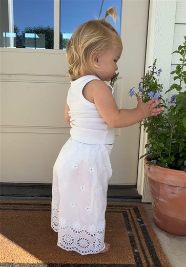 Beginner Sewing Tips: First-Time Sewing Guide