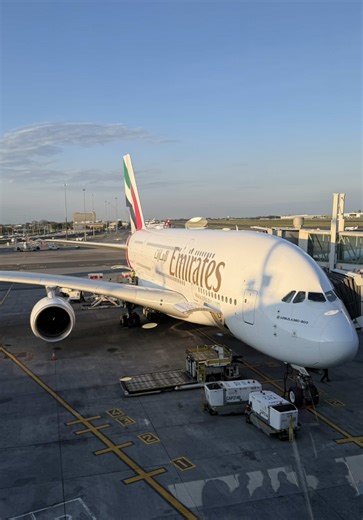 Experience Emirates First Class: A Solo 25th Birthday Journey