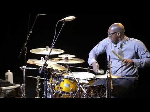 Lee Pearson drum solo with Chris Botti