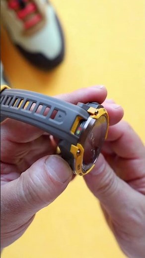 A Closer Look at the Instinct Crossover AMOLED — Analog Meets Smart! ⌚✨