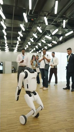 🔥🤖PrimeBOT T1 Transforms From Humanoid to Quadruped — A Real-Life Transformer! #humanoid #robotics