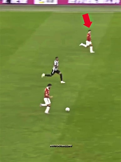 Messi Selflessness in Football